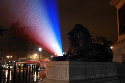 London stands in solidarity with Paris