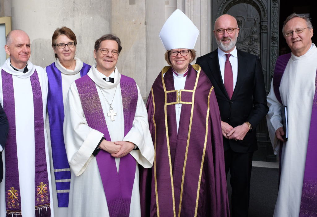 Bishop of London gives sermon in Berlin amid Brexit uncertainty
