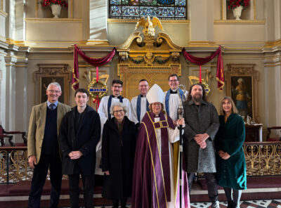 Bishop Sarah visits St Giles-in-the-Fields