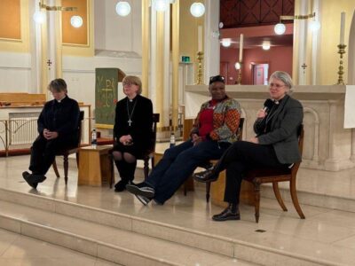 Bishop Sarah gathers with fellow women clergy for Voices of Grace
