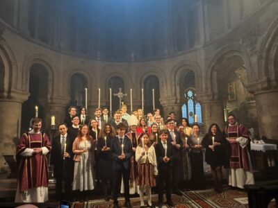 Bishop Sarah welcomes new members to the Church